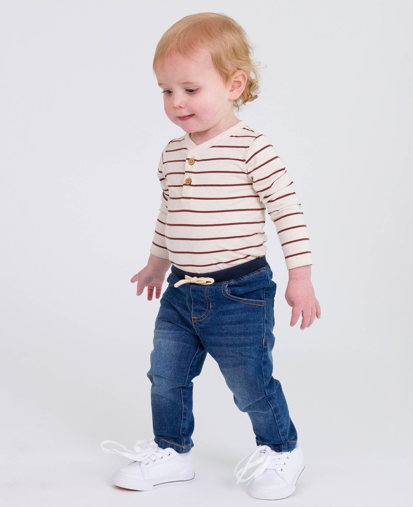 Boys Medium Wash Denim Stretch Denim Pull-on Jeans
