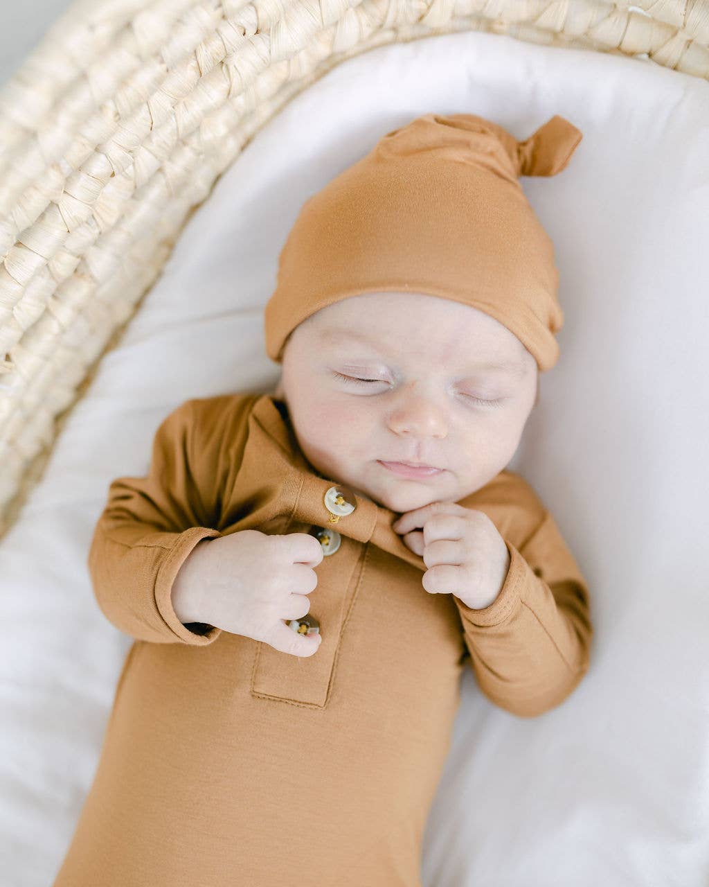 Newborn Knotted Baby Gown and Hat Sets - Baby Clothing