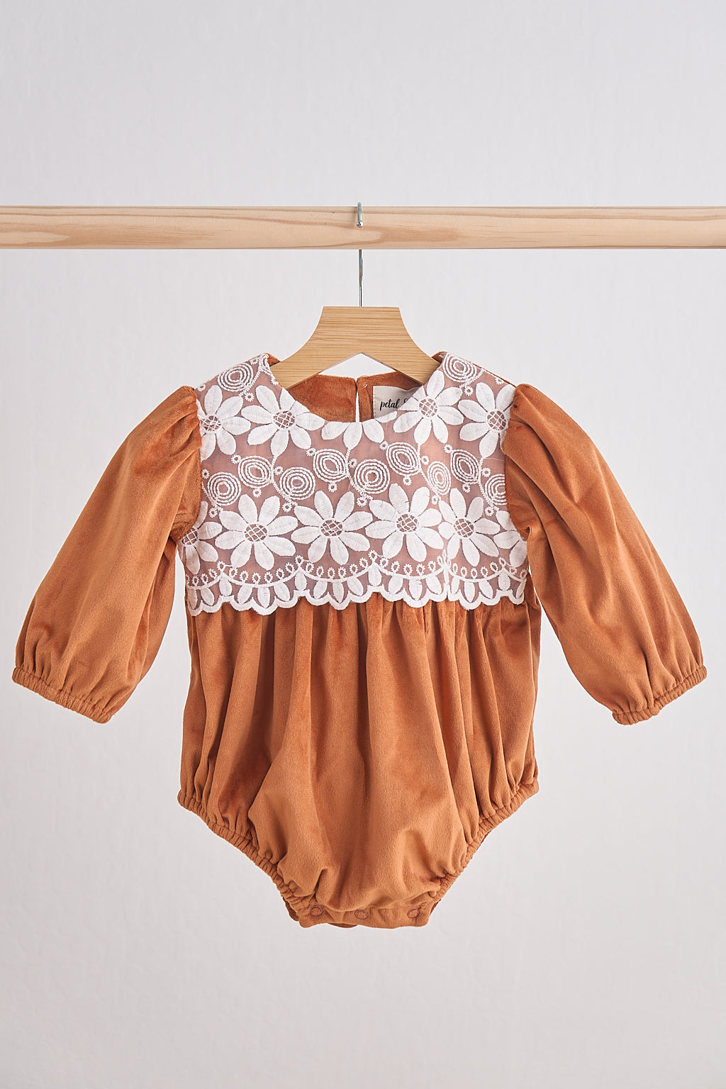 Terracotta & Lace Bubble