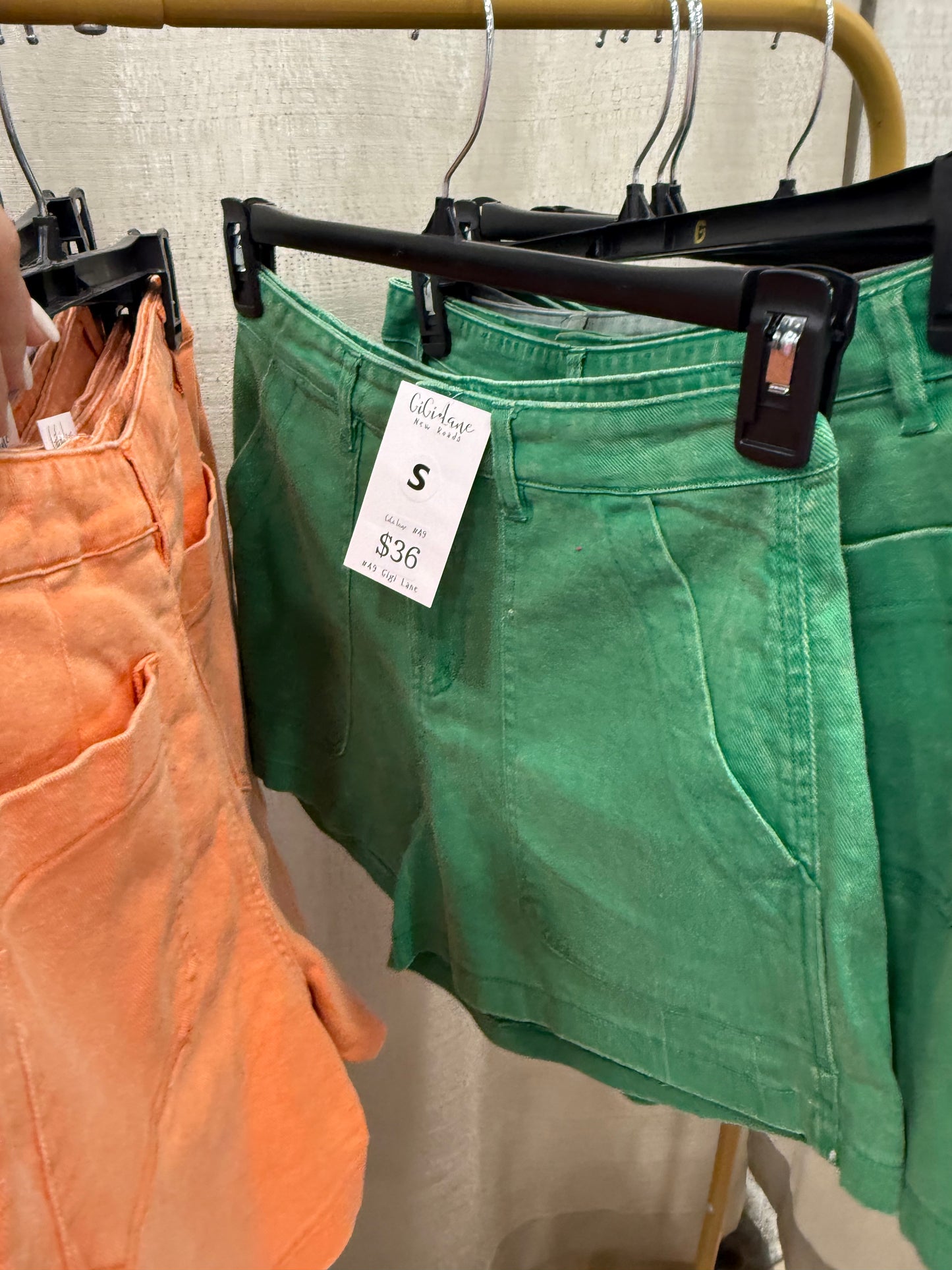 Colored Denim Shorts Entro