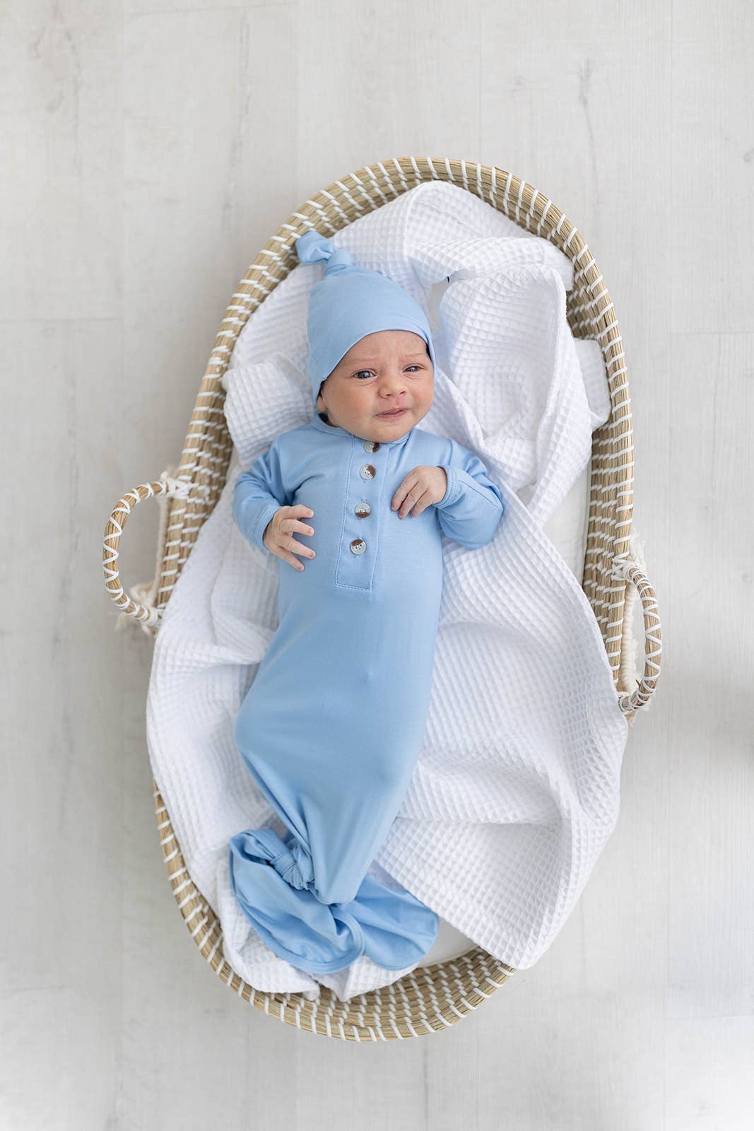 Newborn Knotted Baby Gown and Hat Sets - Baby Clothing
